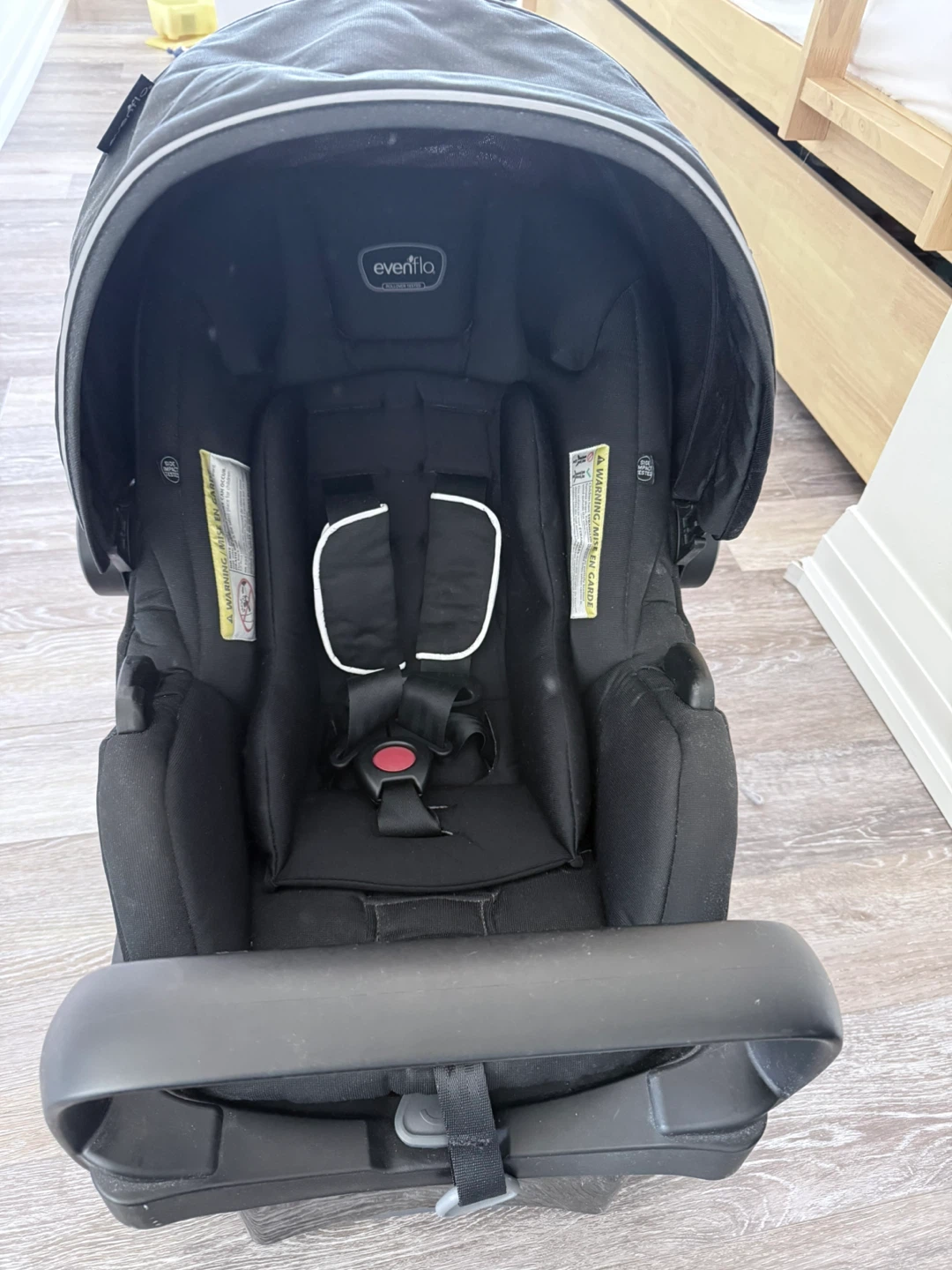 Evenflo Infant Car Seat - photo 2