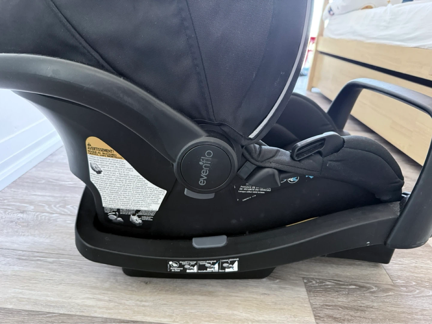 Evenflo Infant Car Seat - photo 4