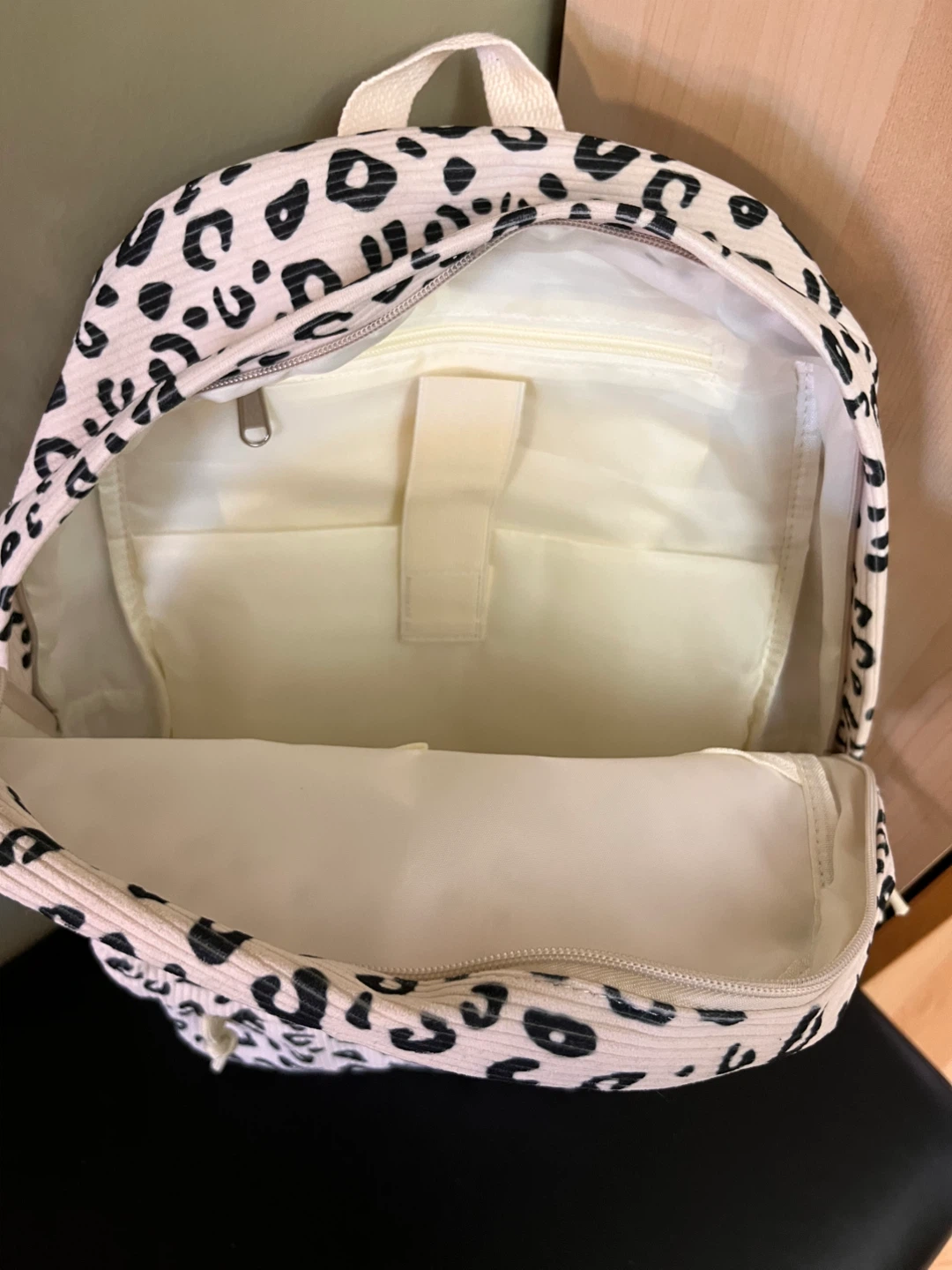 NEW 17” Leopard Print Corduroy Backpack Travel Bag - photo 4