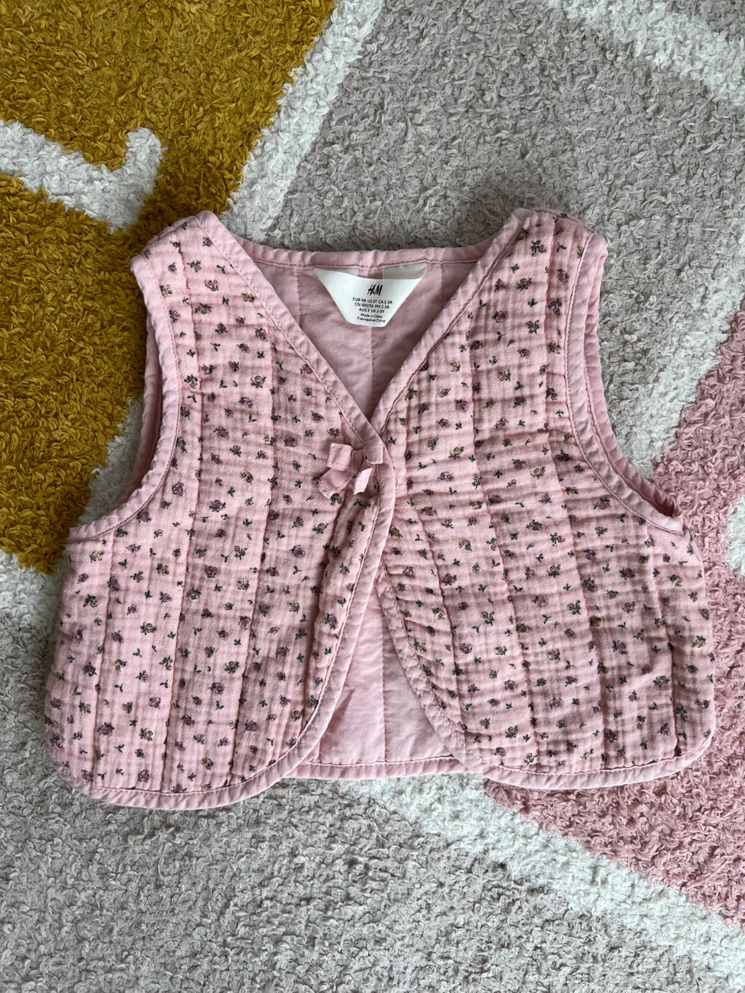 H&M Baby Quilted Floral Vest 2-3T