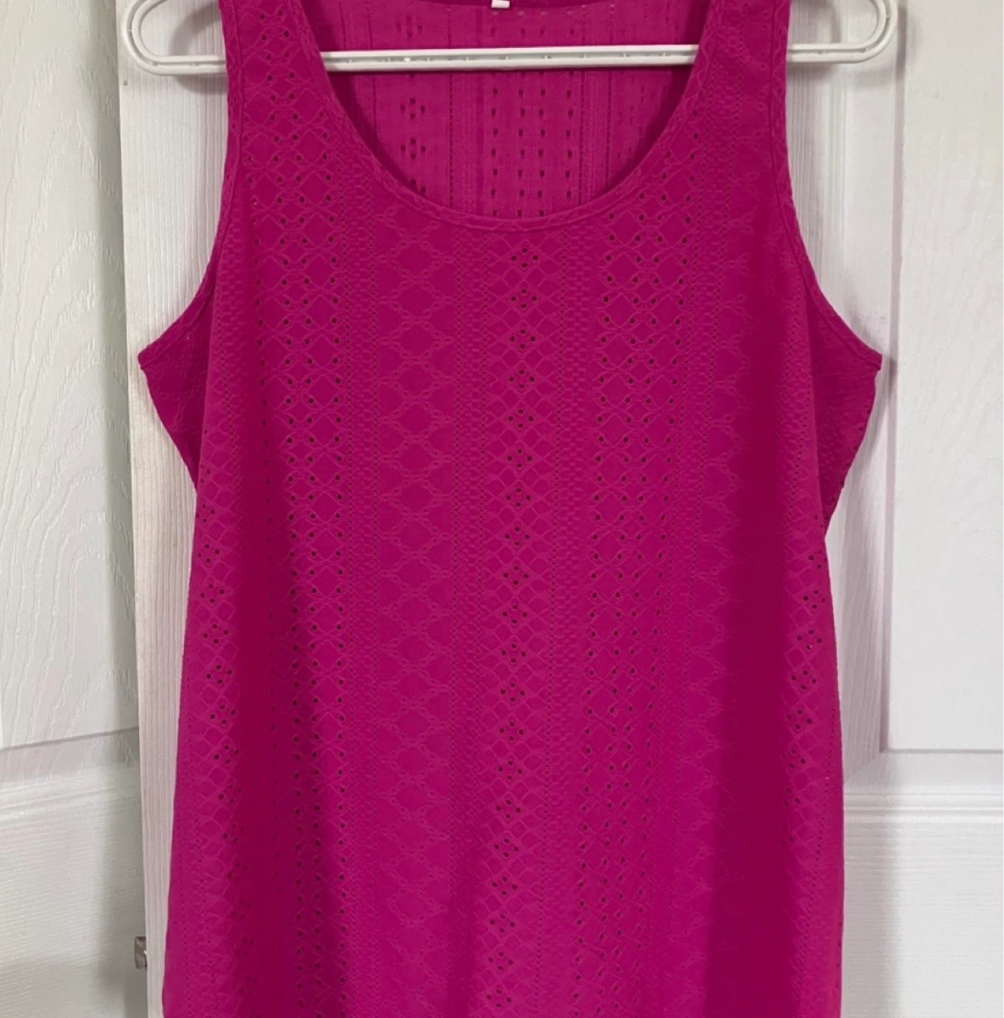 Pink Sleeveless Tank Top size Large