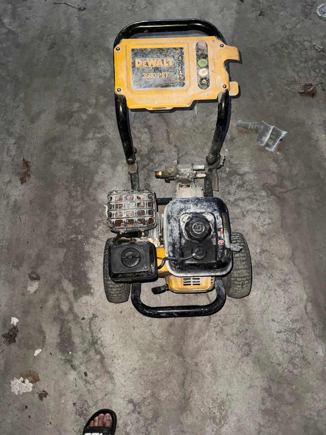 DEWALT 3500 PSI Gas Pressure Washer