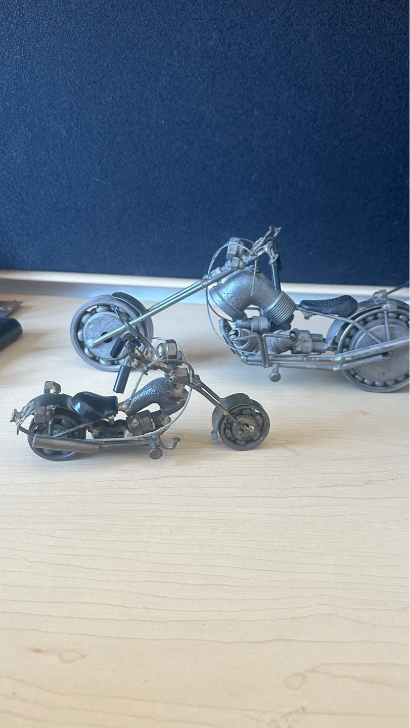 Handcrafted Metal Motorcycle Sculpture - photo 3