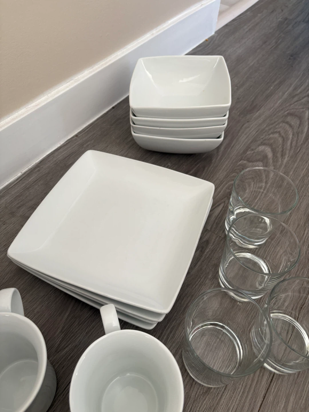White Square Dinnerware Set with Glasses and Mugs - photo 4