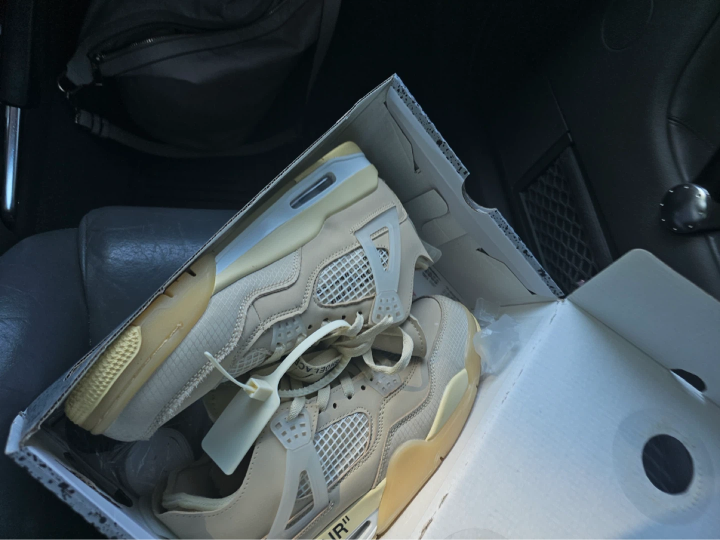 OFF-WHITE x Air Jordan 4 "Sail"