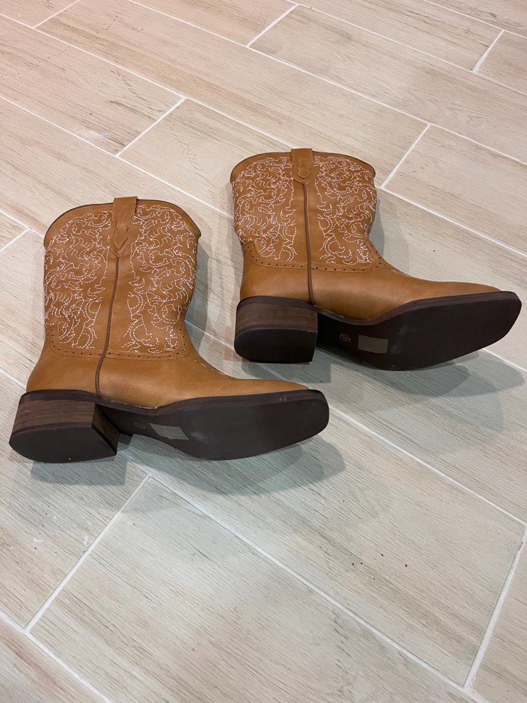 NEW Brown Embroidered Cowboy Boots Square Toe Size 37 (7.5 US) - photo 3