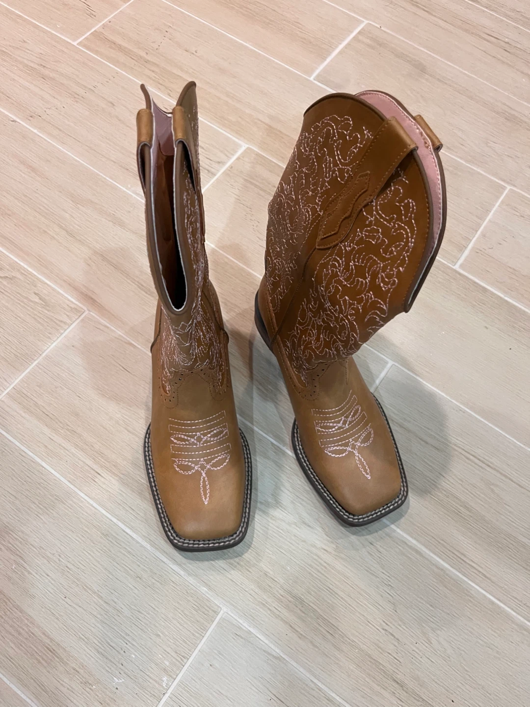 NEW Brown Embroidered Cowboy Boots Square Toe Size 37 (7.5 US) - photo 4