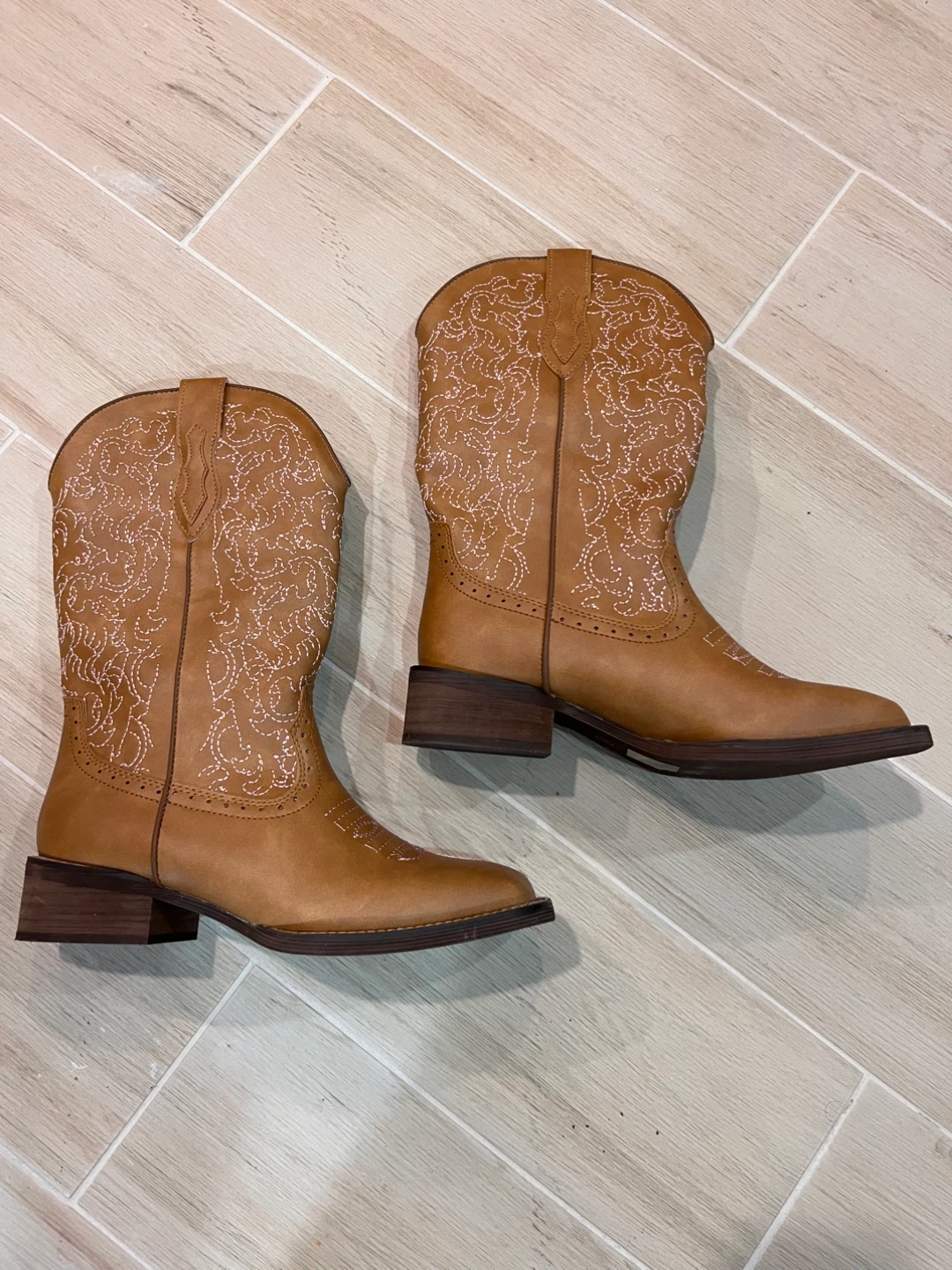 NEW Brown Embroidered Cowboy Boots Square Toe Size 37 (7.5 US)