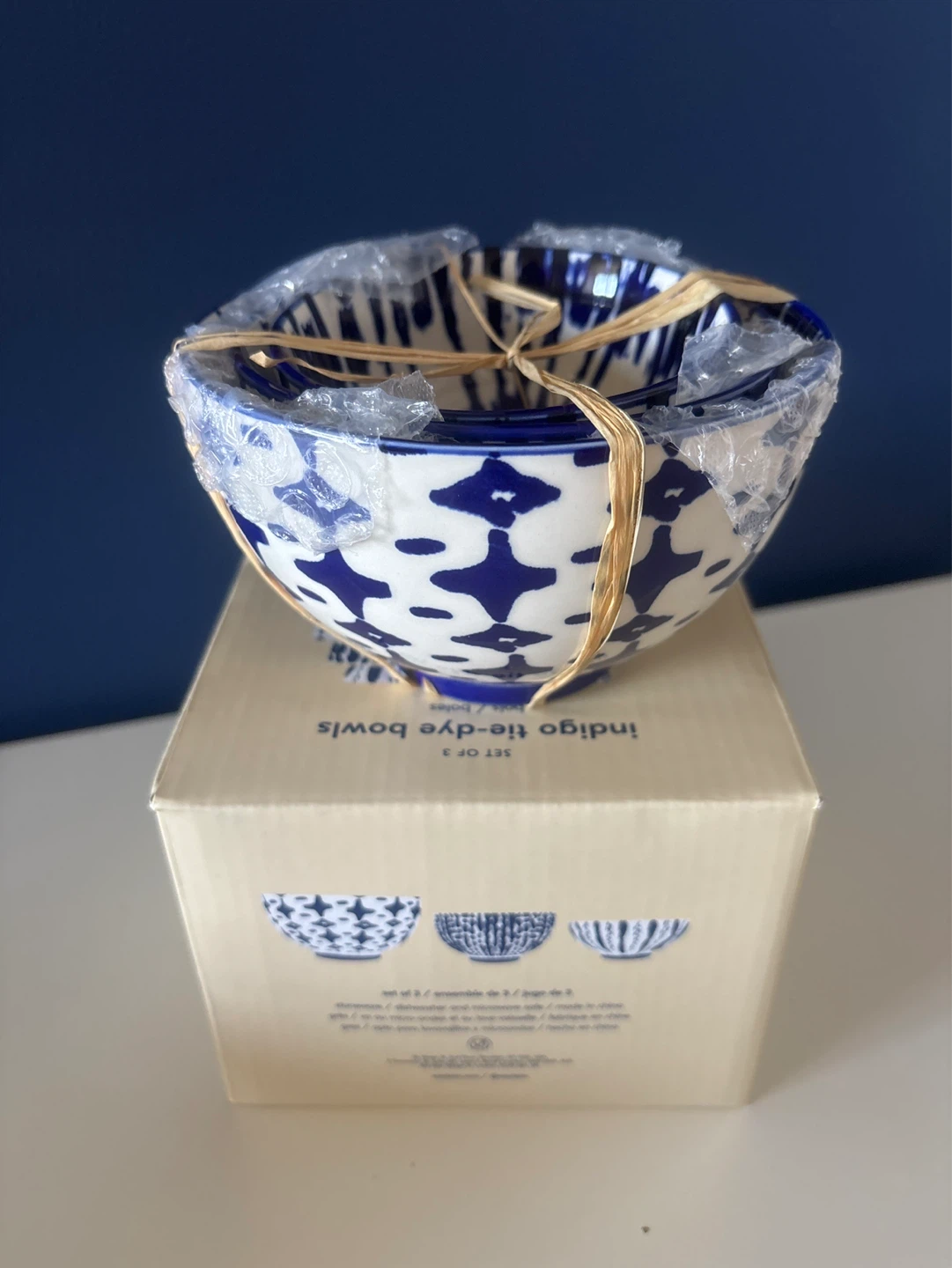 West Elm Set of 3 Indigo Tie-Dye Bowls - photo 2