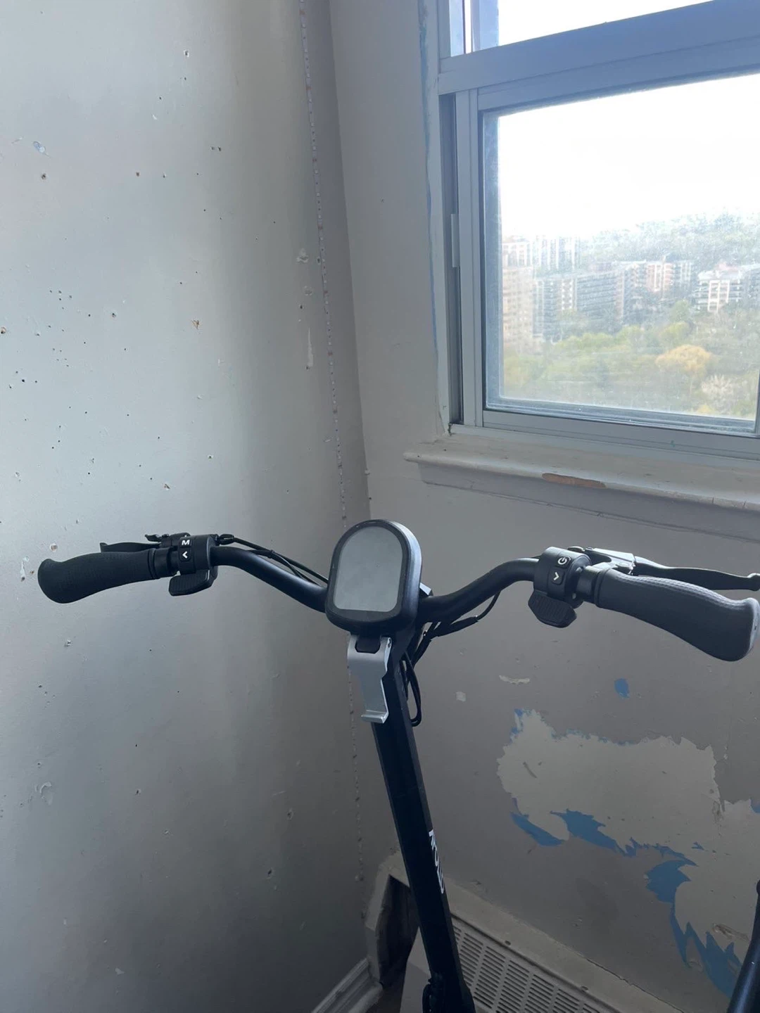 Apollo Phantom Electric Scooter - photo 3