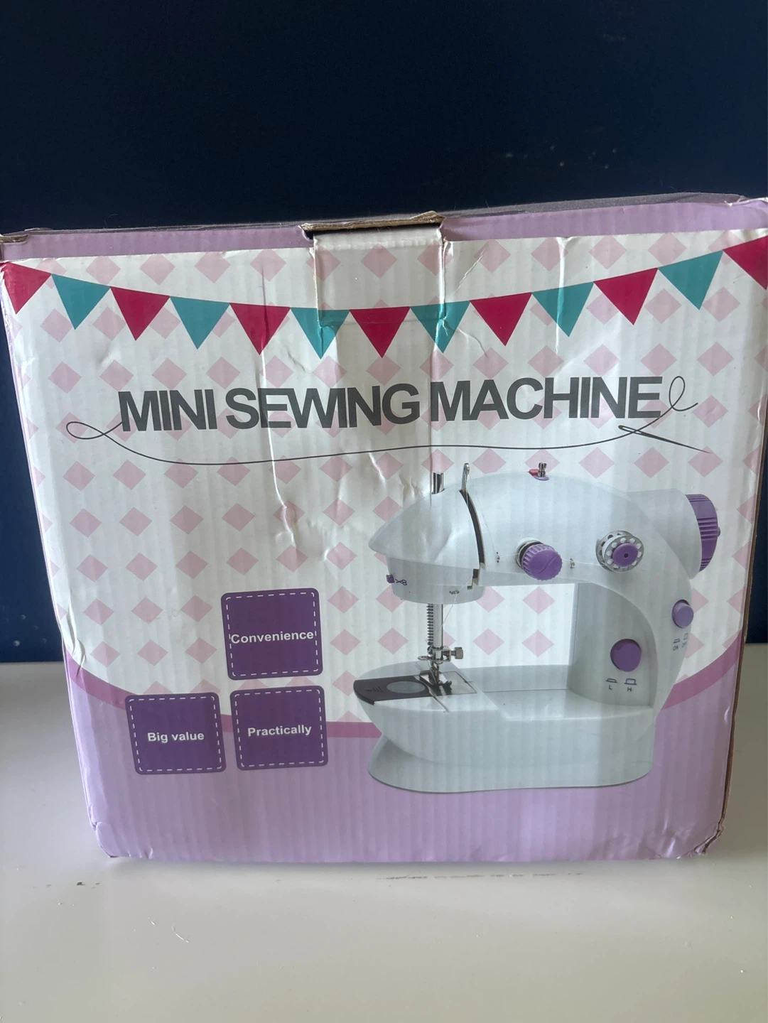 Mini Sewing Machine