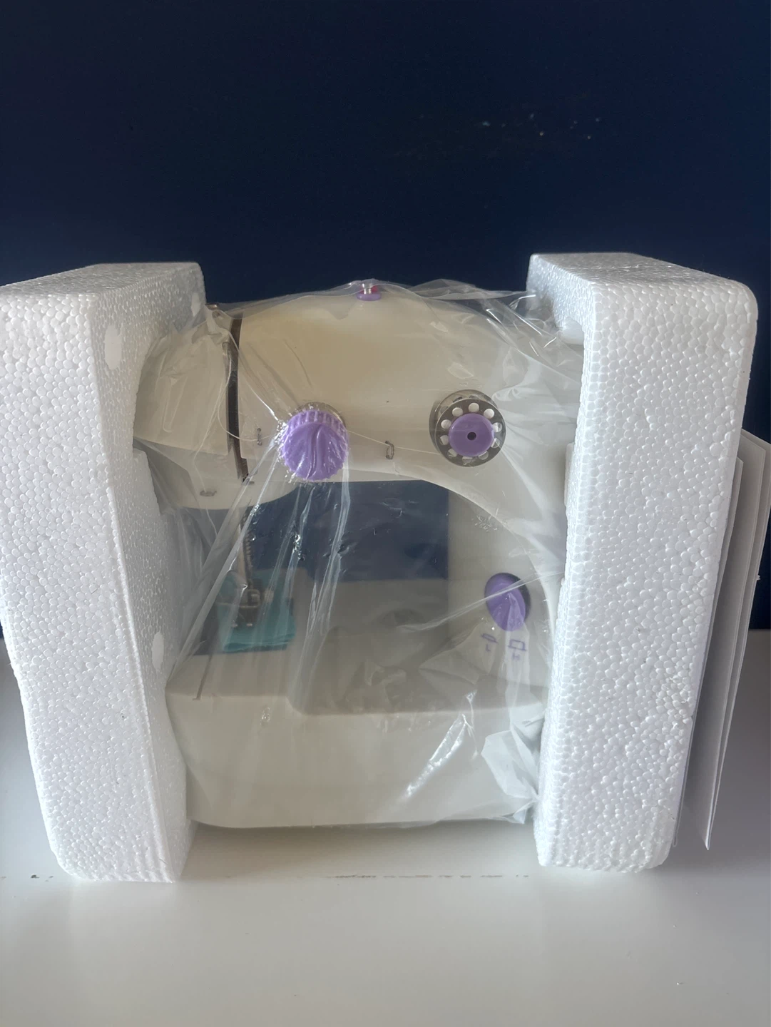 Mini Sewing Machine - photo 3