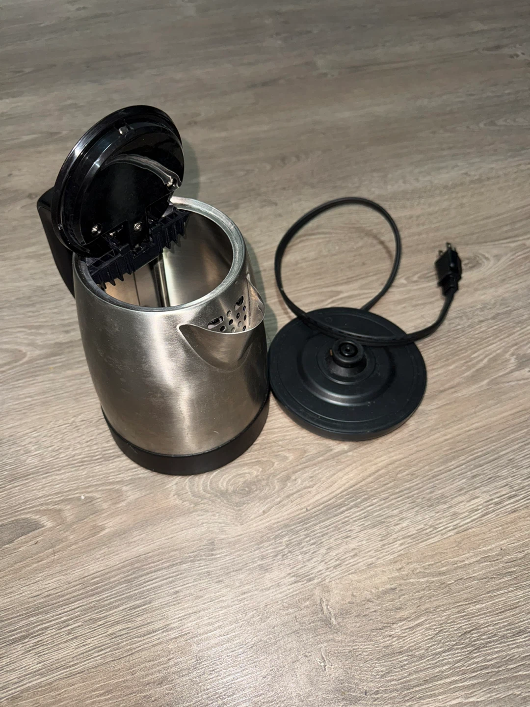 Hamilton Beach Stainless Steel Electric Kettle - photo 2