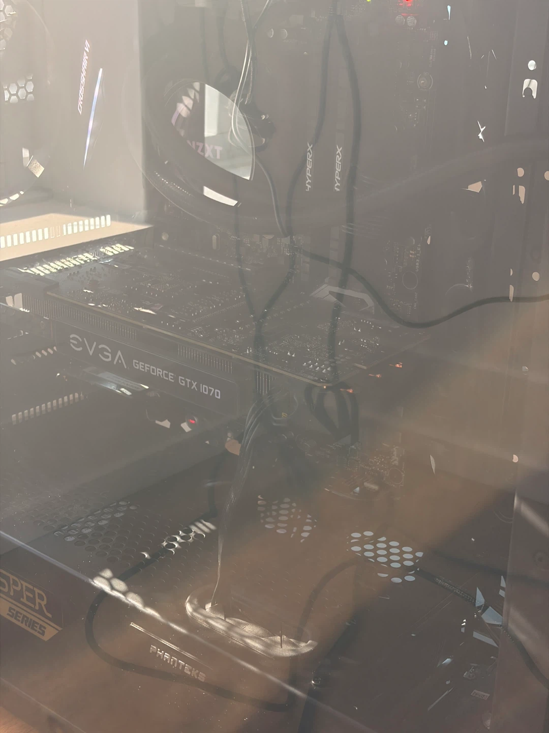 Gtx 1070 5tb with 32” 4k monitor - photo 3