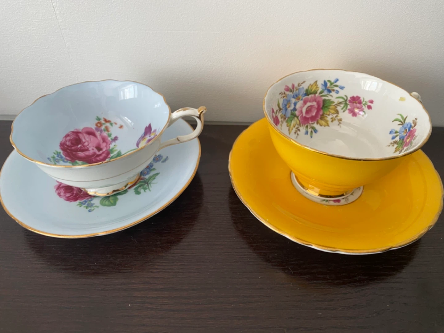 Set of 2 Vintage Teacups and Saucers - Delphine  & Paragon
