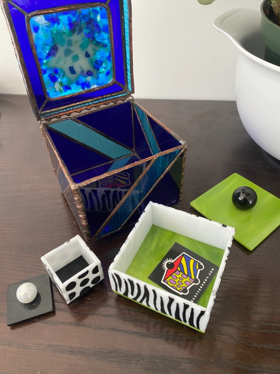 Mark Lewanski Stained Glass Art Boxes tall 3 for 65.00 - photo 3
