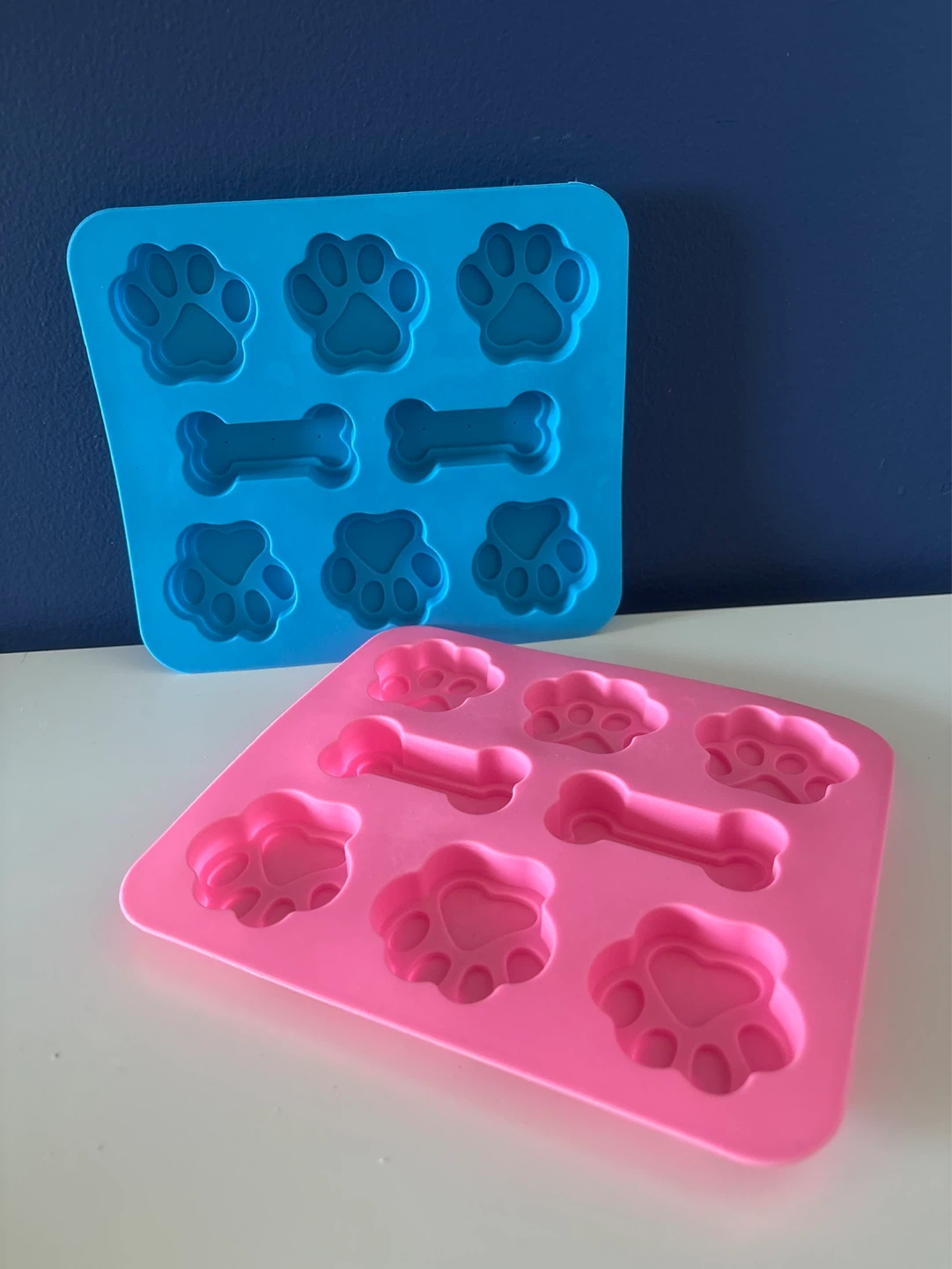 2 Silicone Molds for Dog Treats (Paw Print & Bone Shapes)
