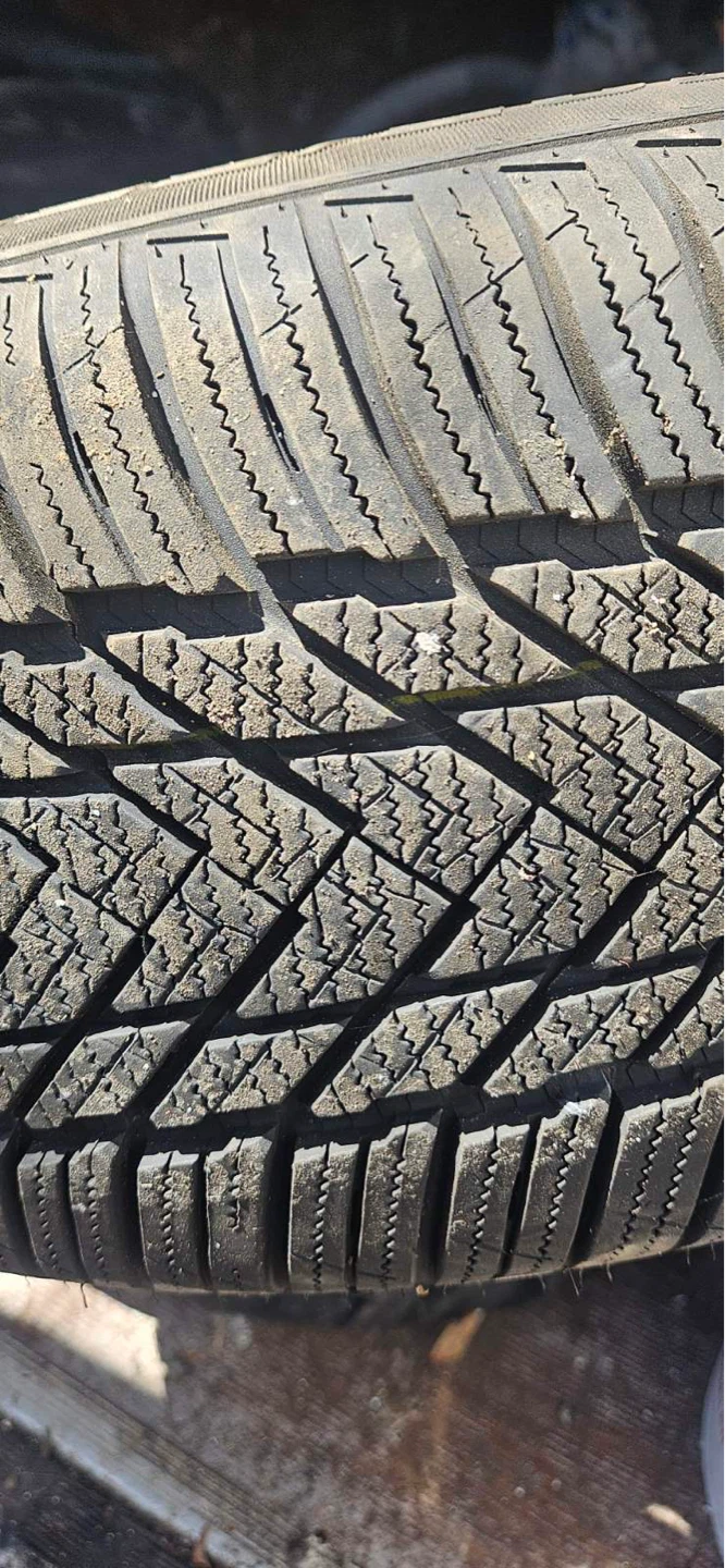 205/55R16 Winter Tire on Rim - photo 4