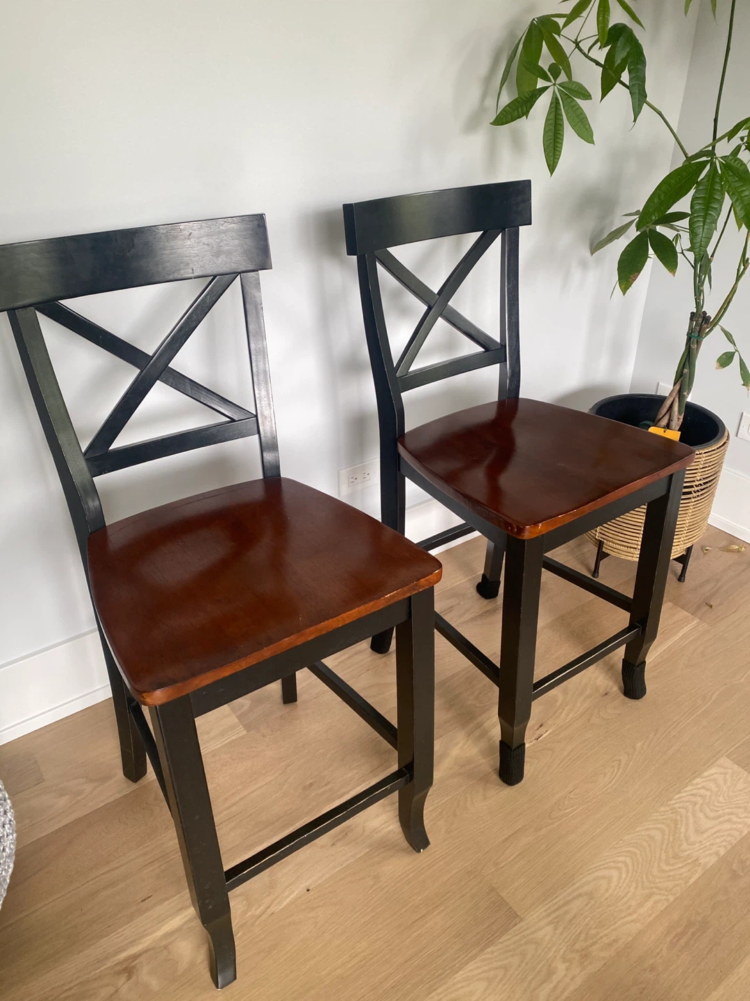 Set of 2 Black and Wood Counter Stools