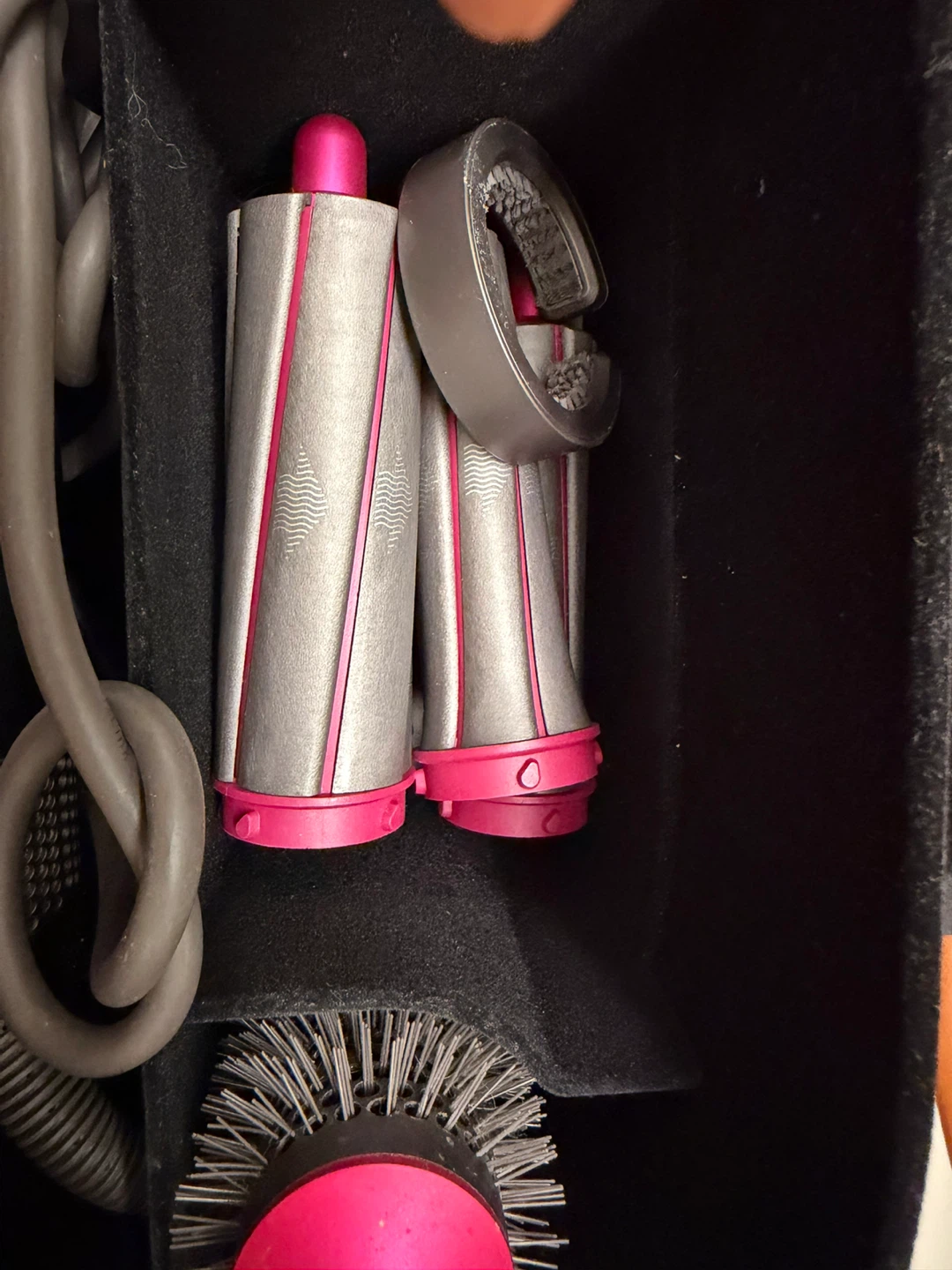 Dyson Airwrap Complete Styler with Case - photo 3