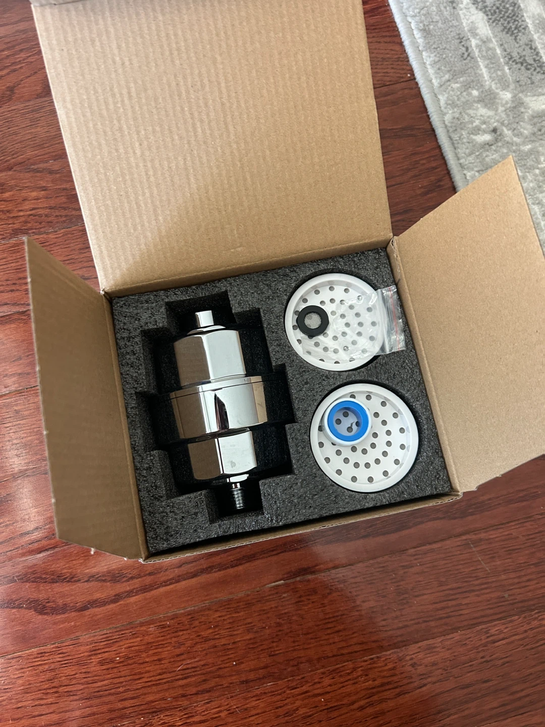 Moving sale - Shower head filter - photo 2