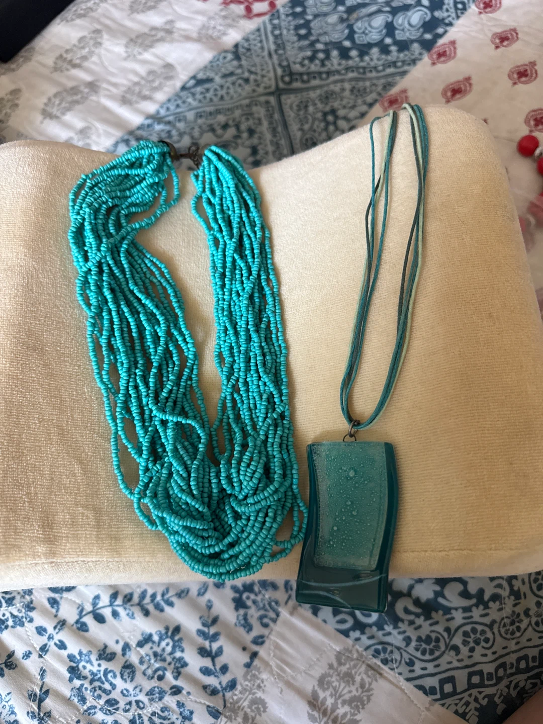 Turquoise Beaded Necklace with Pendant