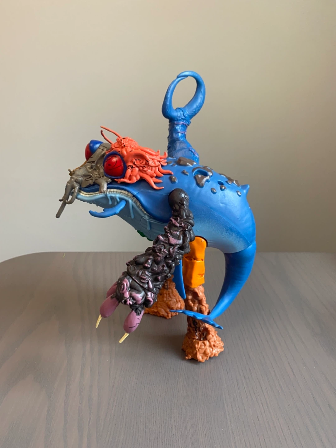 Teenage Mutant Ninja Turtles Mayhem Mutant 10" SuperFly Figure - photo 3