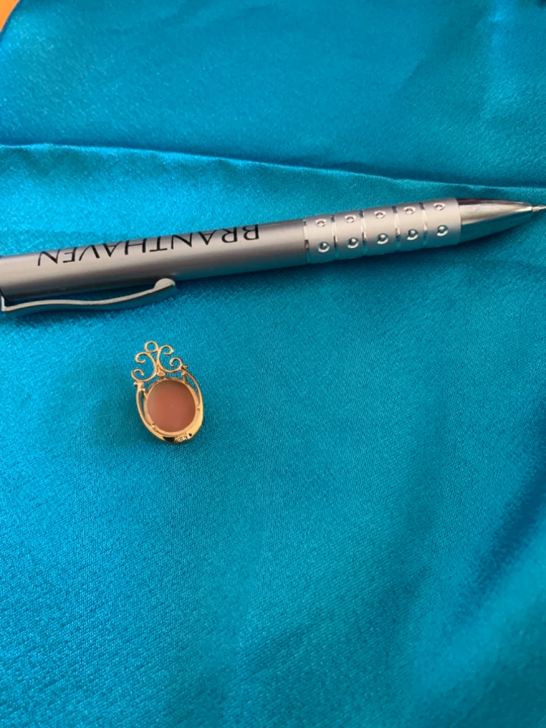 10 k Gold Cameo Pendant - photo 3