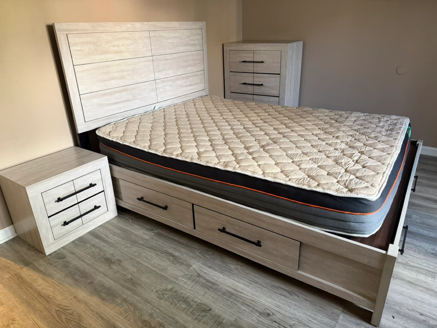 Queen Size Storage Bed Frame with Mattress