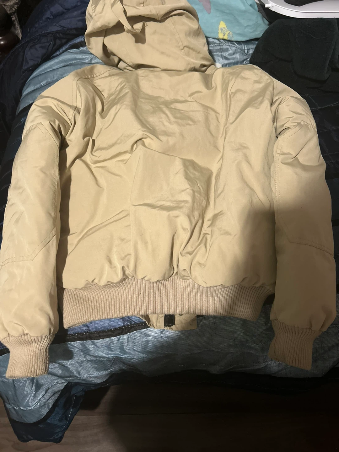 Canada Goose jacket - Tan - woman’s M - photo 3