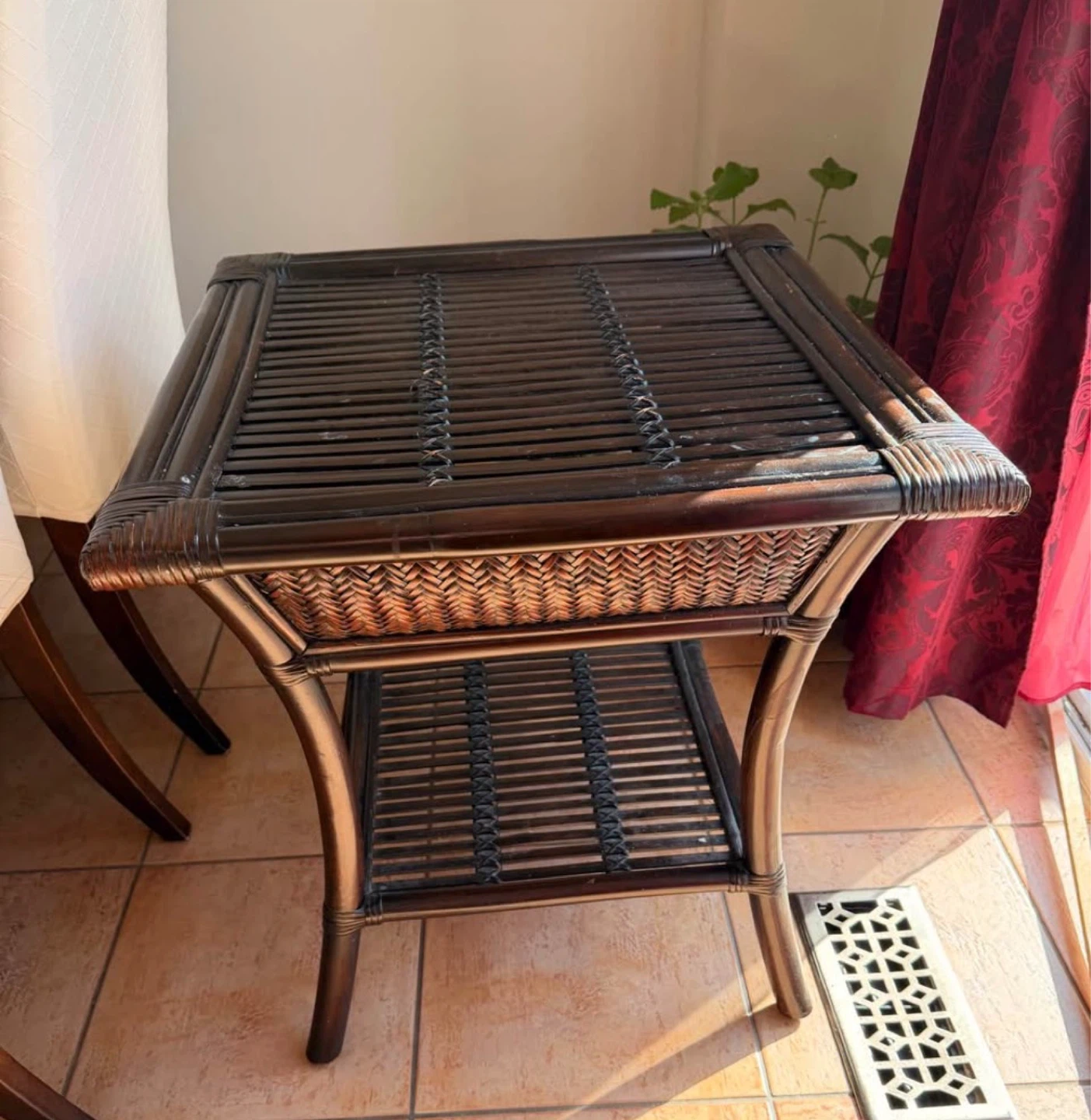 Dark Brown Wicker Side Table - photo 3