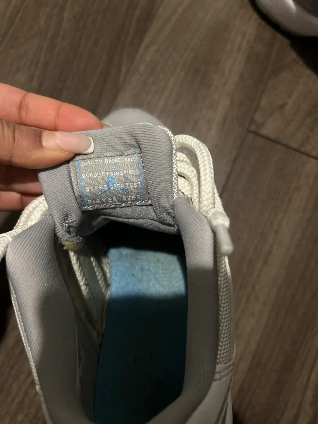 Air Jordan 11 Retro Low "Cement grey” 4.5 kids - photo 3