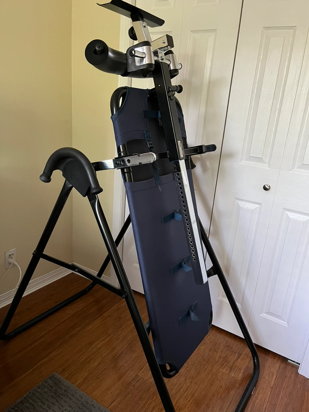 Teeter Hang Ups Inversion Table