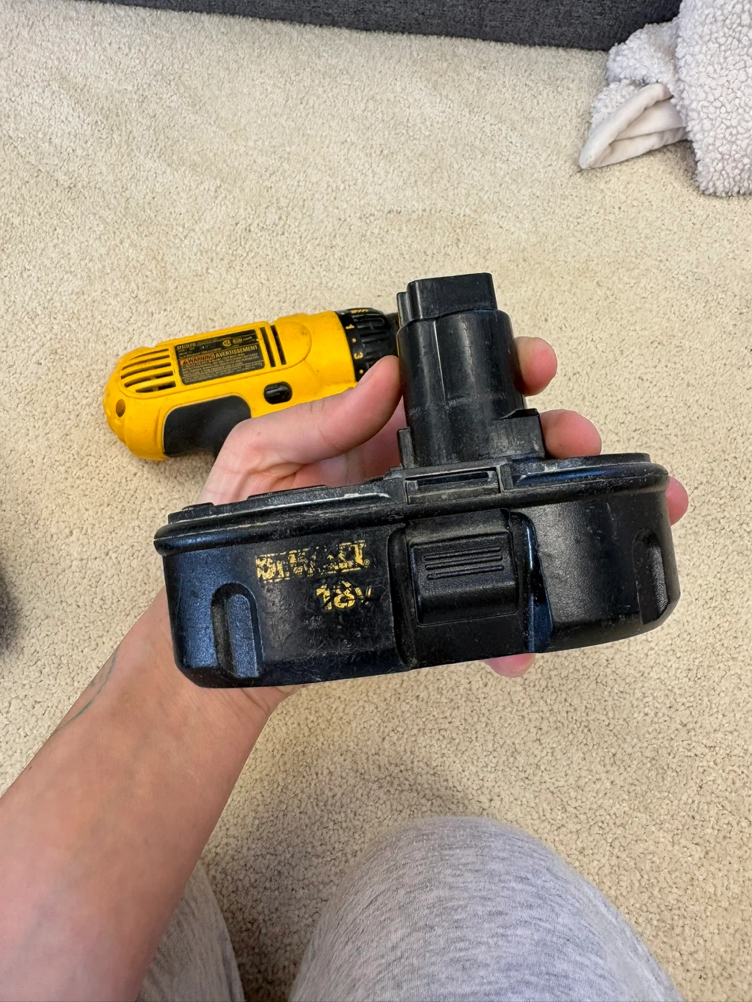 DeWalt 18V Cordless Drill and Impact Driver Set - photo 5