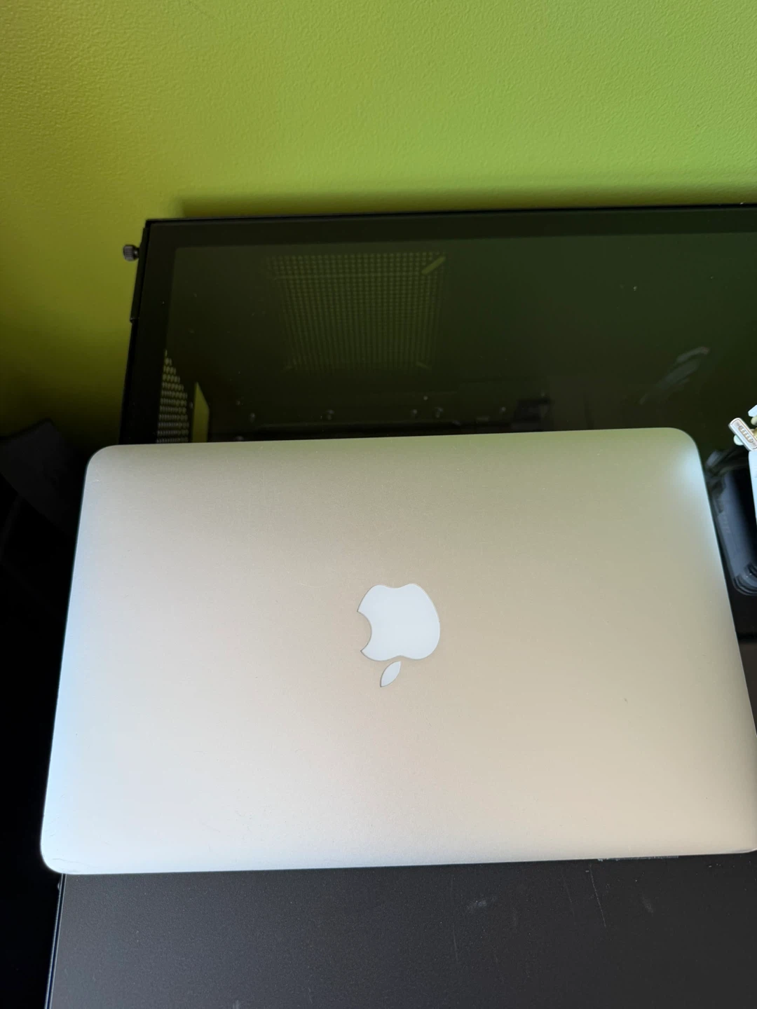 Apple MacBook Air 11-inch Early 2015 Intel Core i5 - photo 5