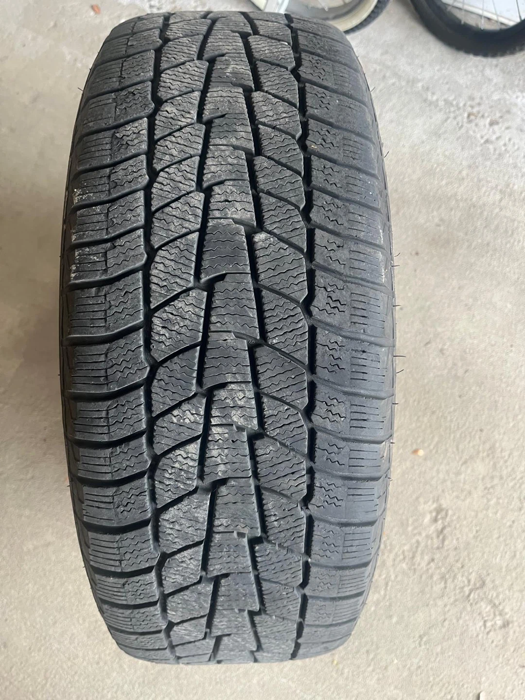 Motomaster Winter Edge Snow Tire on Steel Rim