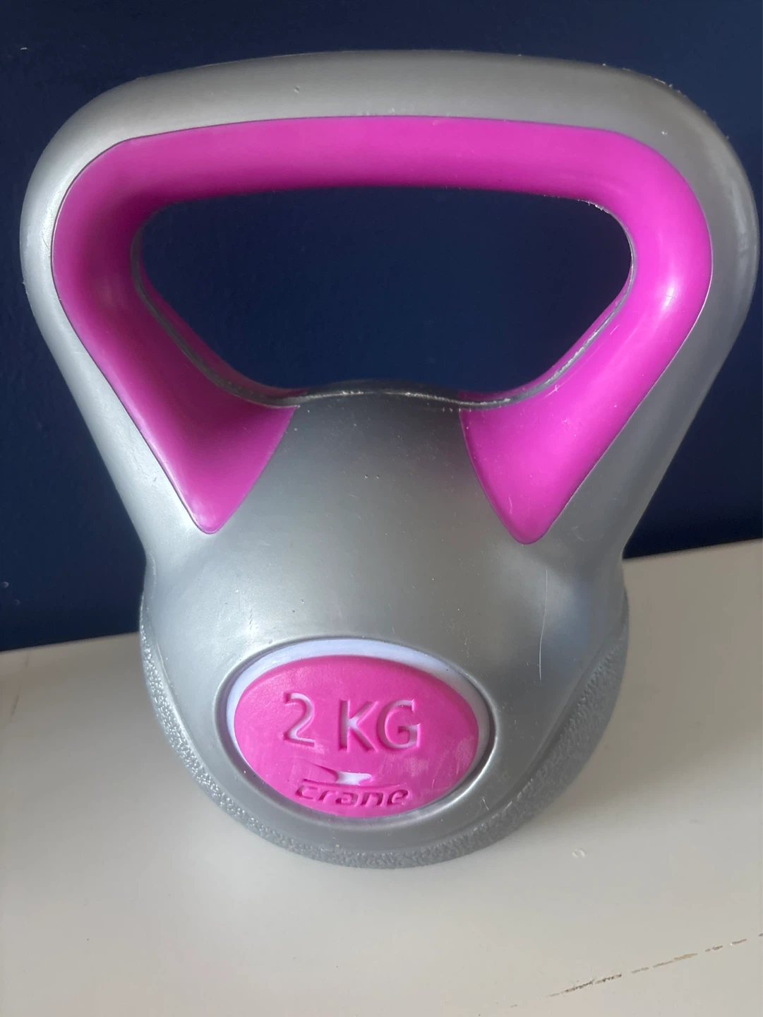 Crane 2 KG Kettlebell