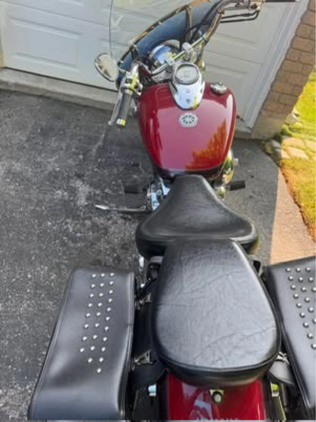 Yamaha V-Star Motorcycle - photo 4