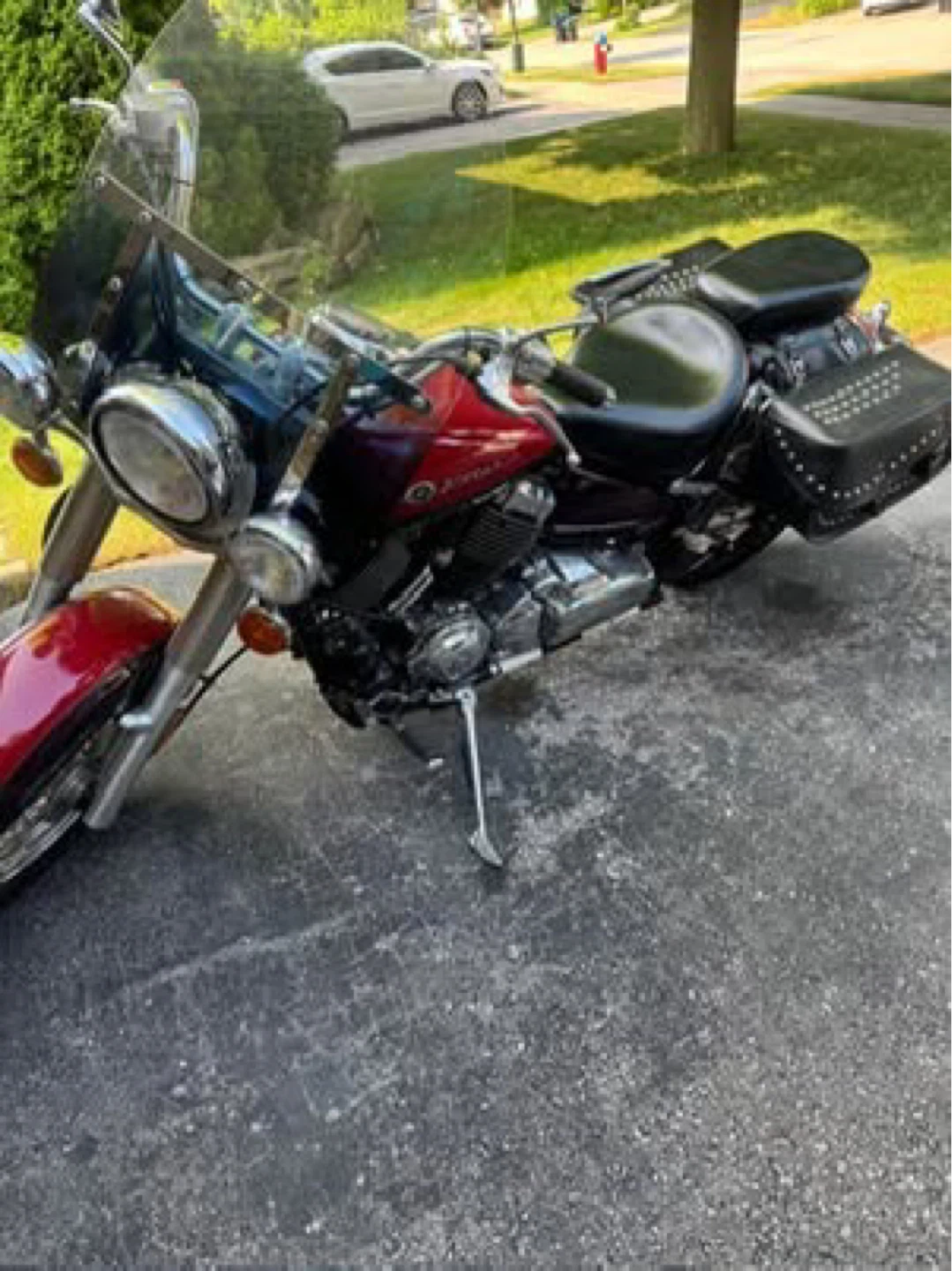 Yamaha V-Star Motorcycle - photo 2