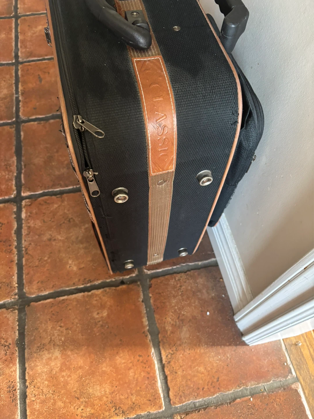 Black and Tan Carryon Suitcase with 2 Wheels - photo 5