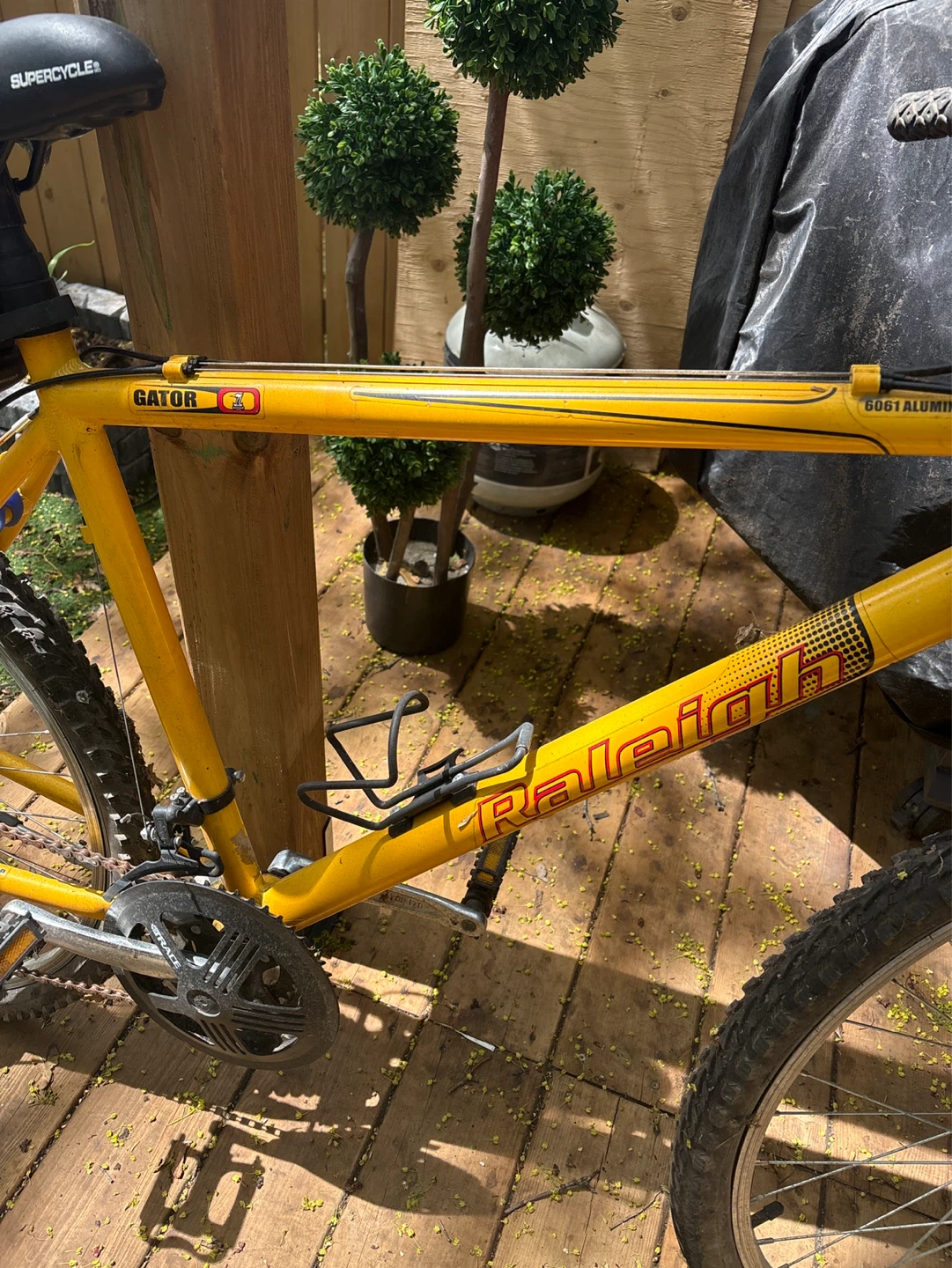 Yellow Raleigh Gator 26” Men’s Bike - photo 2
