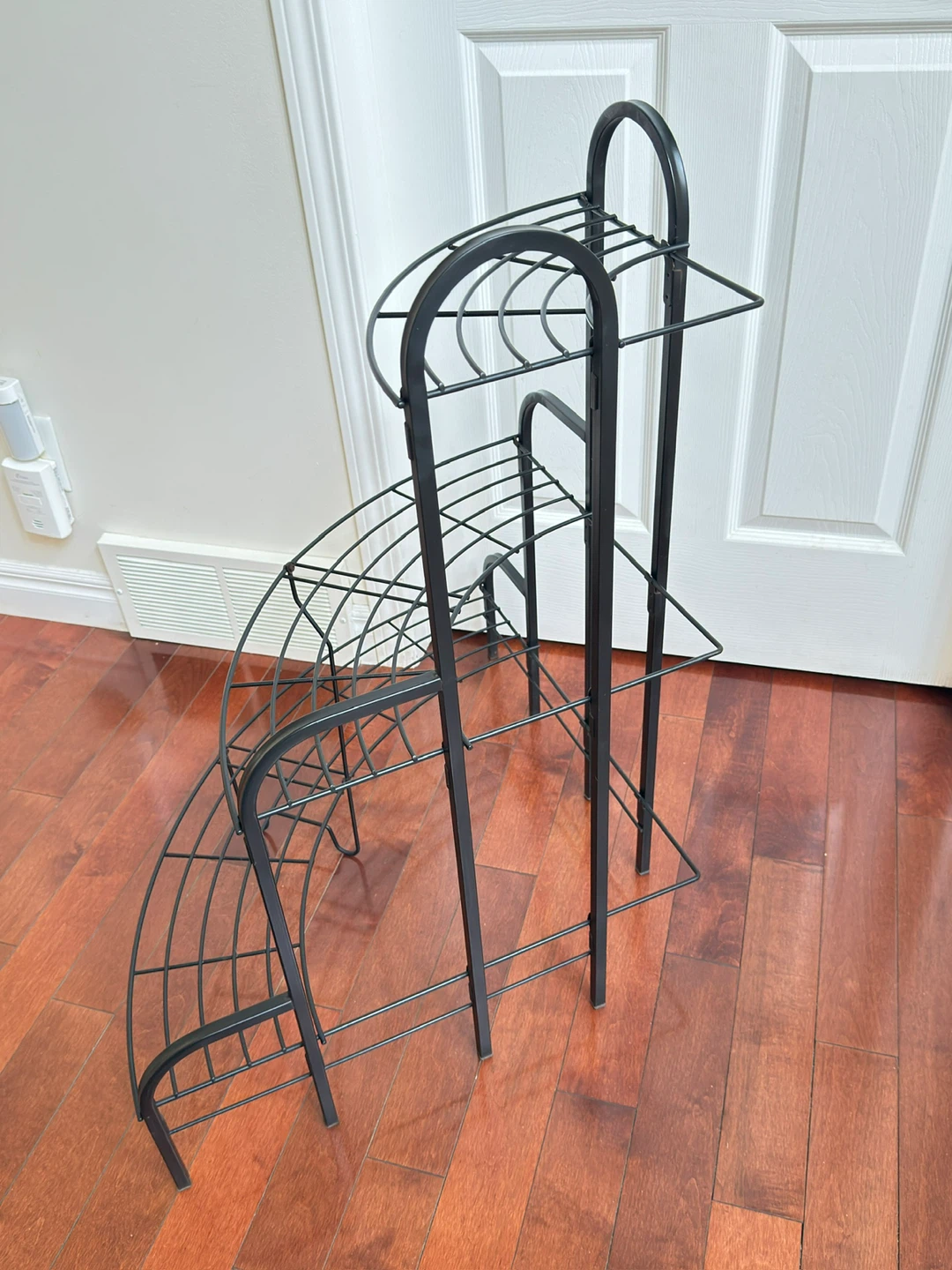 Black Metal 3-Tier Corner Shelf Plant Stand - photo 3