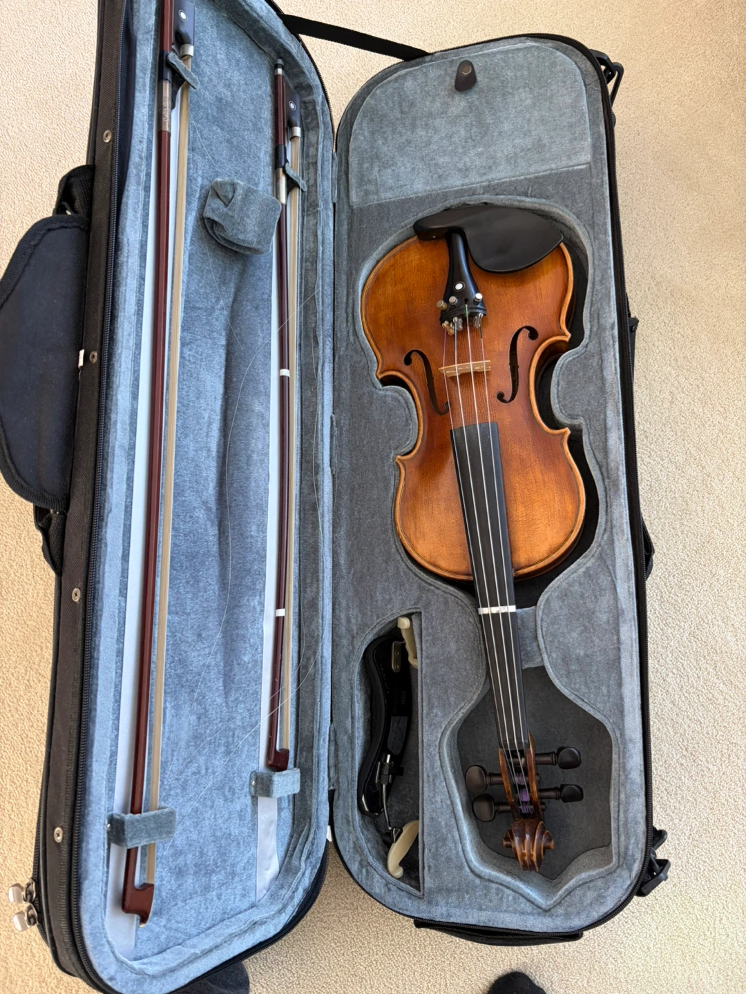 3/4 Violin with Case and Bows