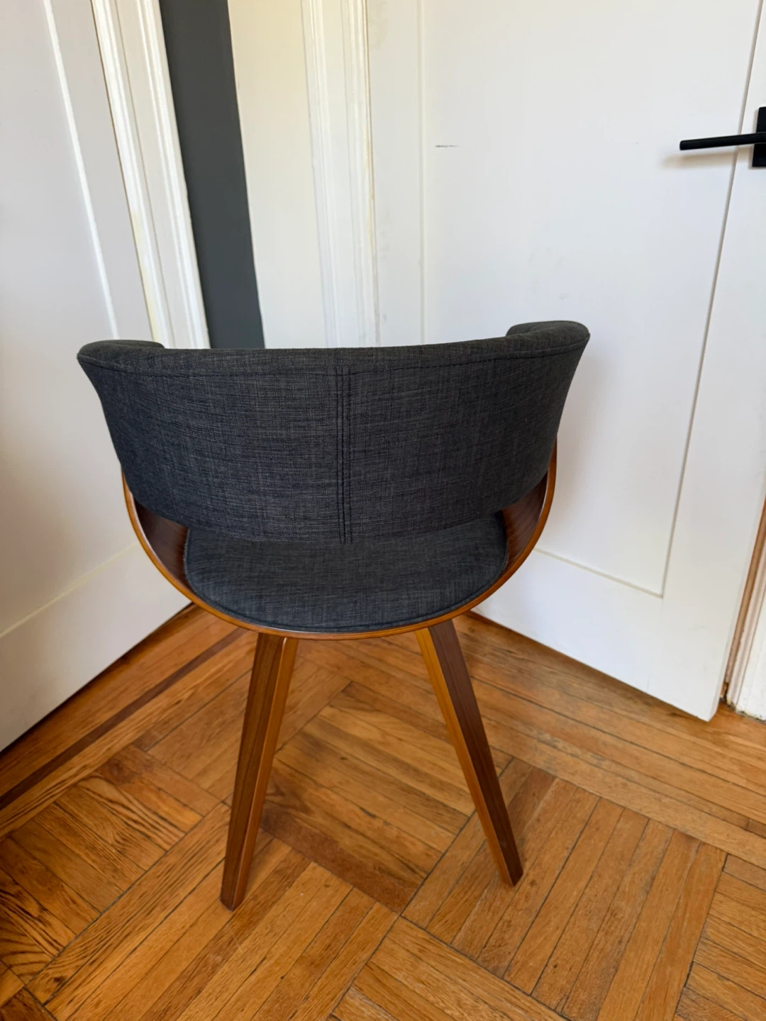 Mid-Century Modern Accent Chair - photo 3