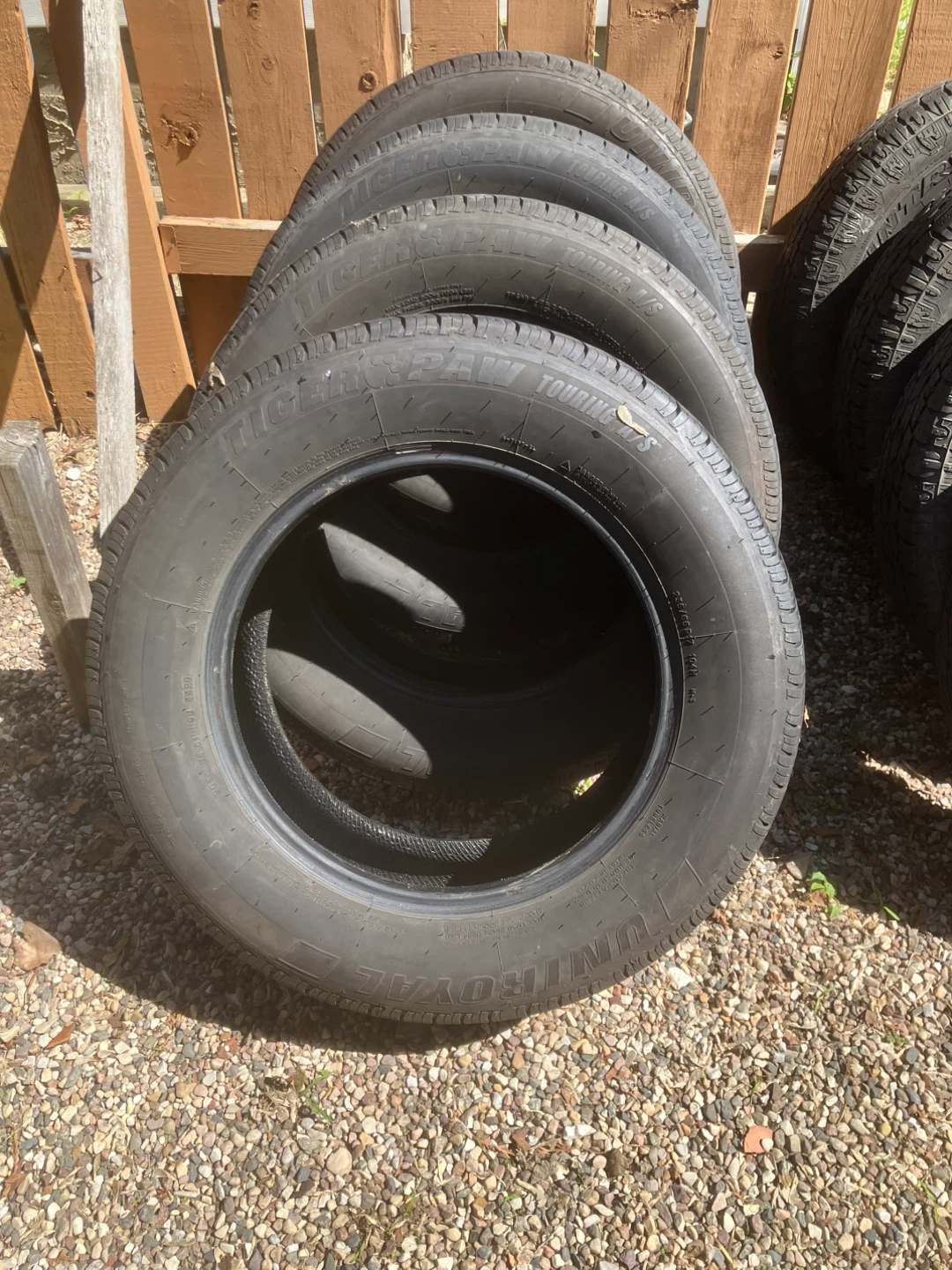 Set of 4 Uniroyal Tiger Paw Tires - photo 4