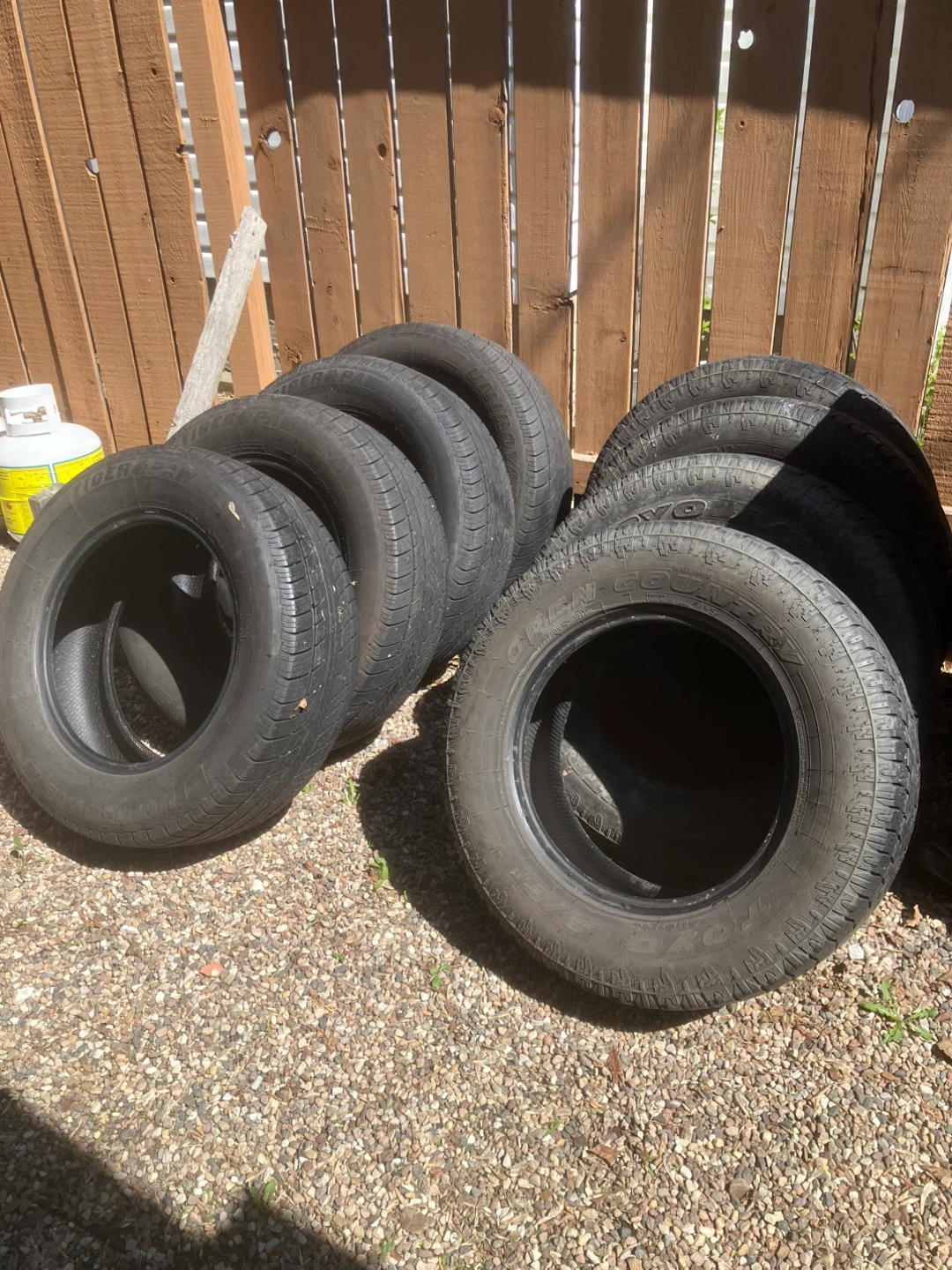 Set of 4 Uniroyal Tiger Paw Tires - photo 3