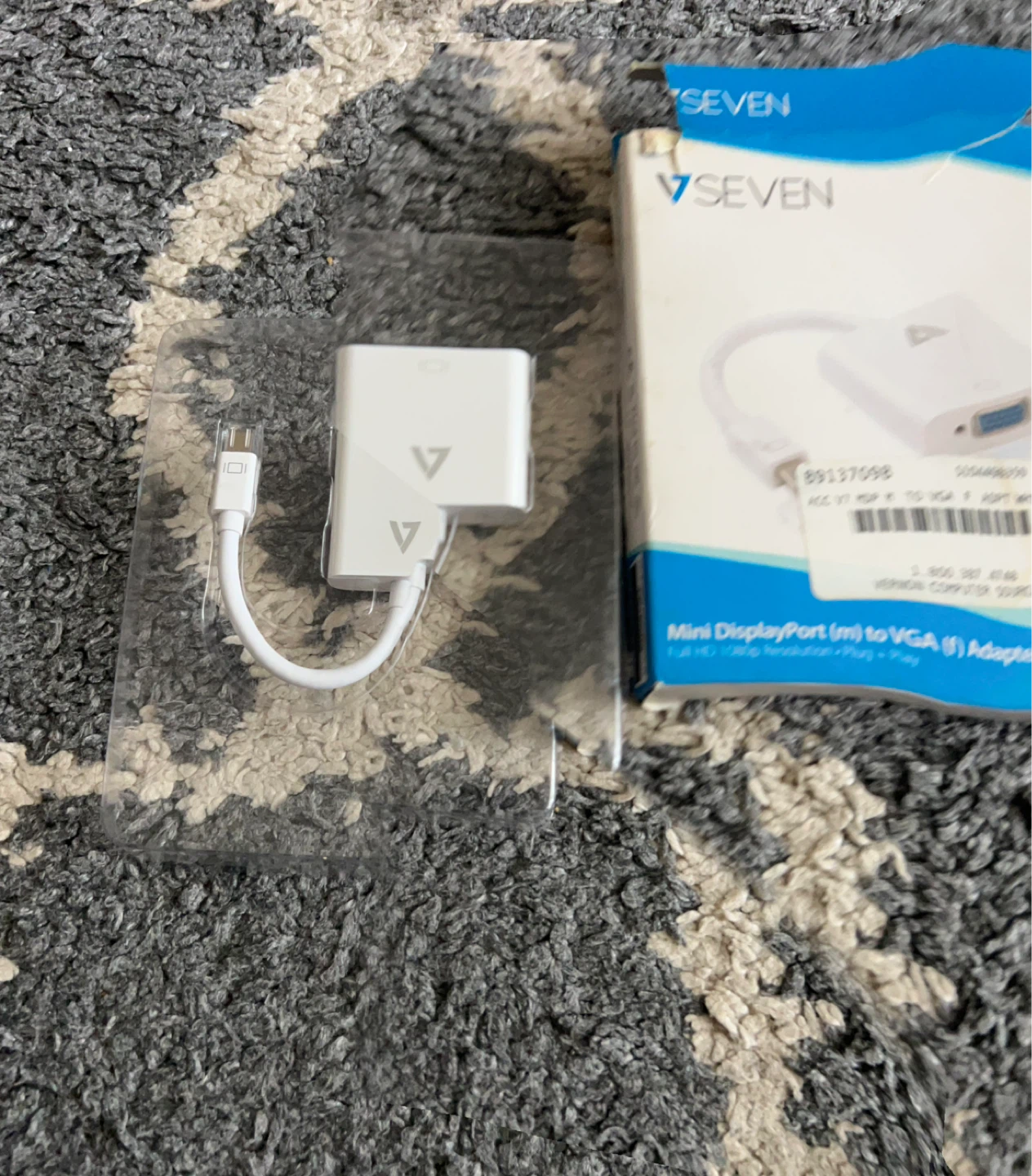 V7 Mini DisplayPort to VGA Adapter White - photo 2