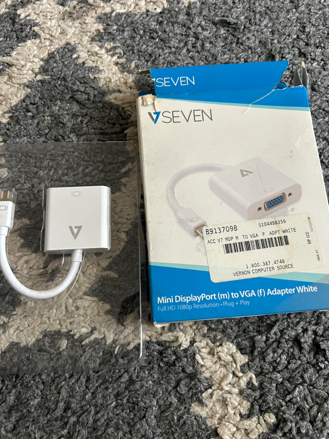 V7 Mini DisplayPort to VGA Adapter White - photo 3