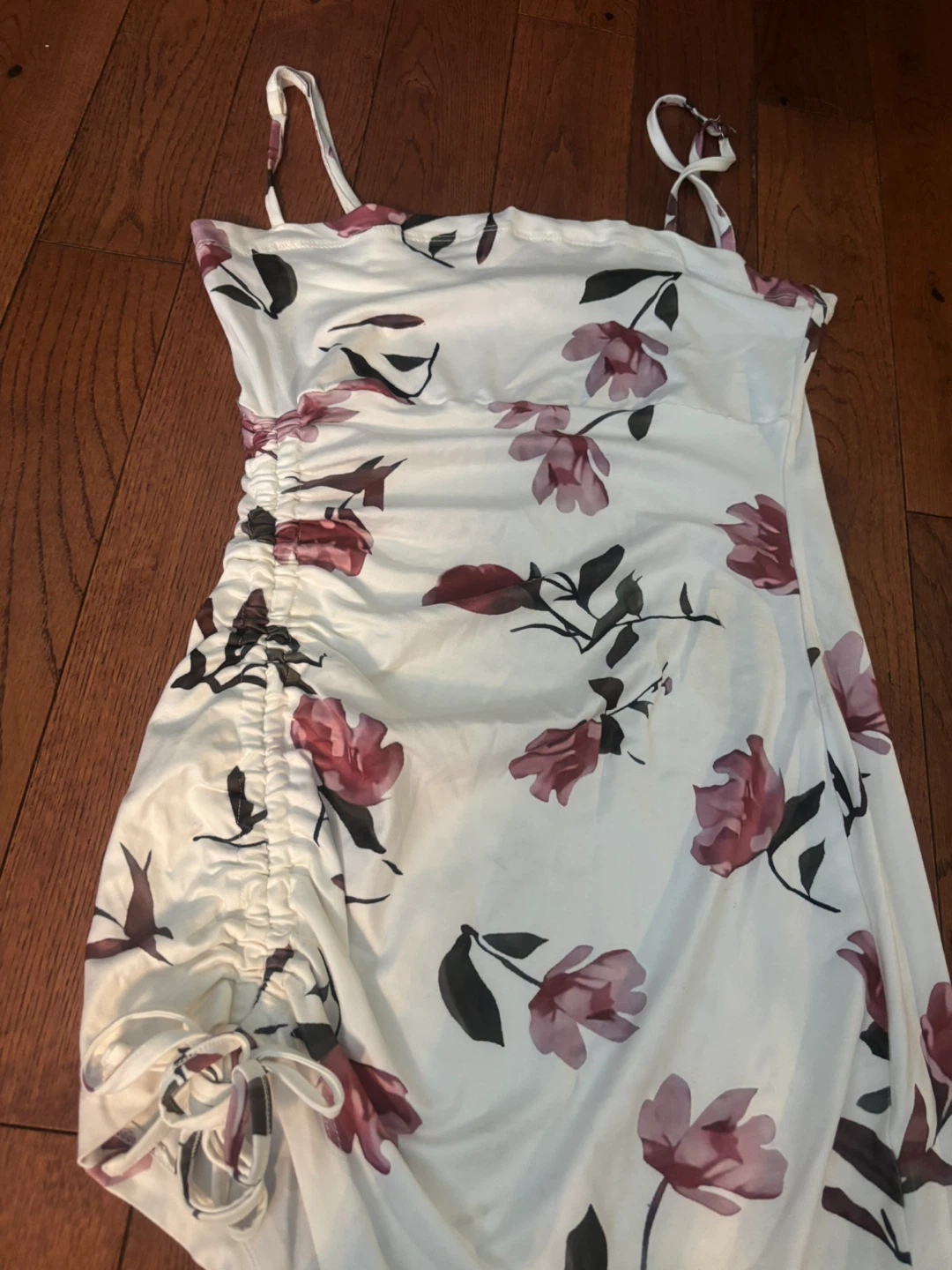 White Floral Print Ruched Maxi Dress - photo 4