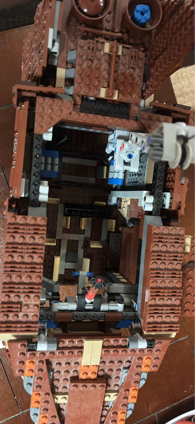 LEGO Star Wars sandcrawler - photo 2